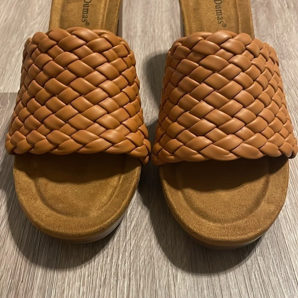 Pierre Dumas Women’s Morgen Sandal Heels Size 10 Brown Thick Heel Quilted Strap
